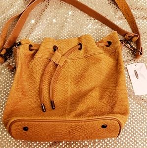 Crossbody bag